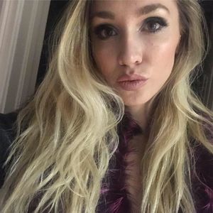 Meet your Posher, Pearl